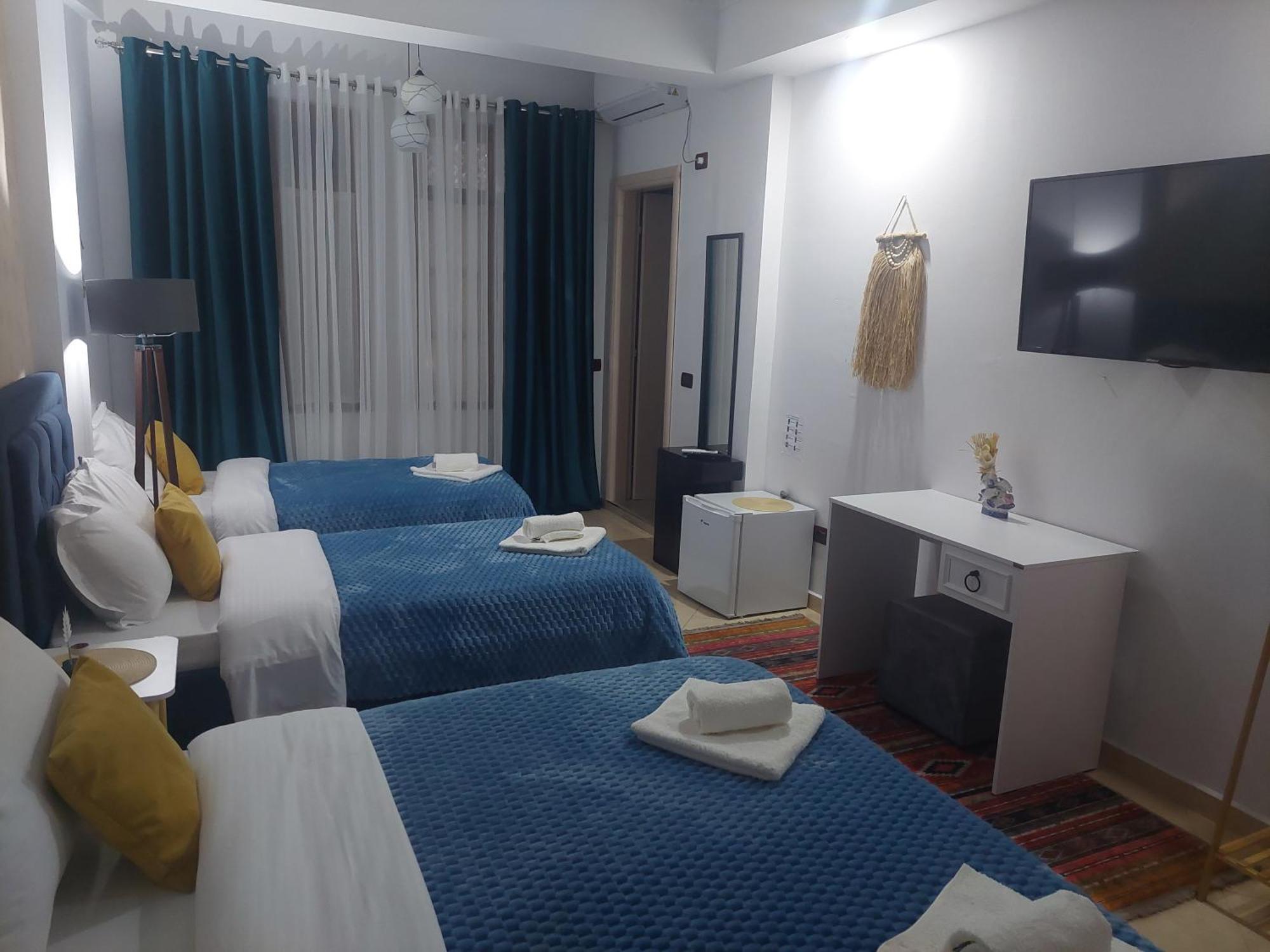 Godard Apartments Vlore Exterior photo